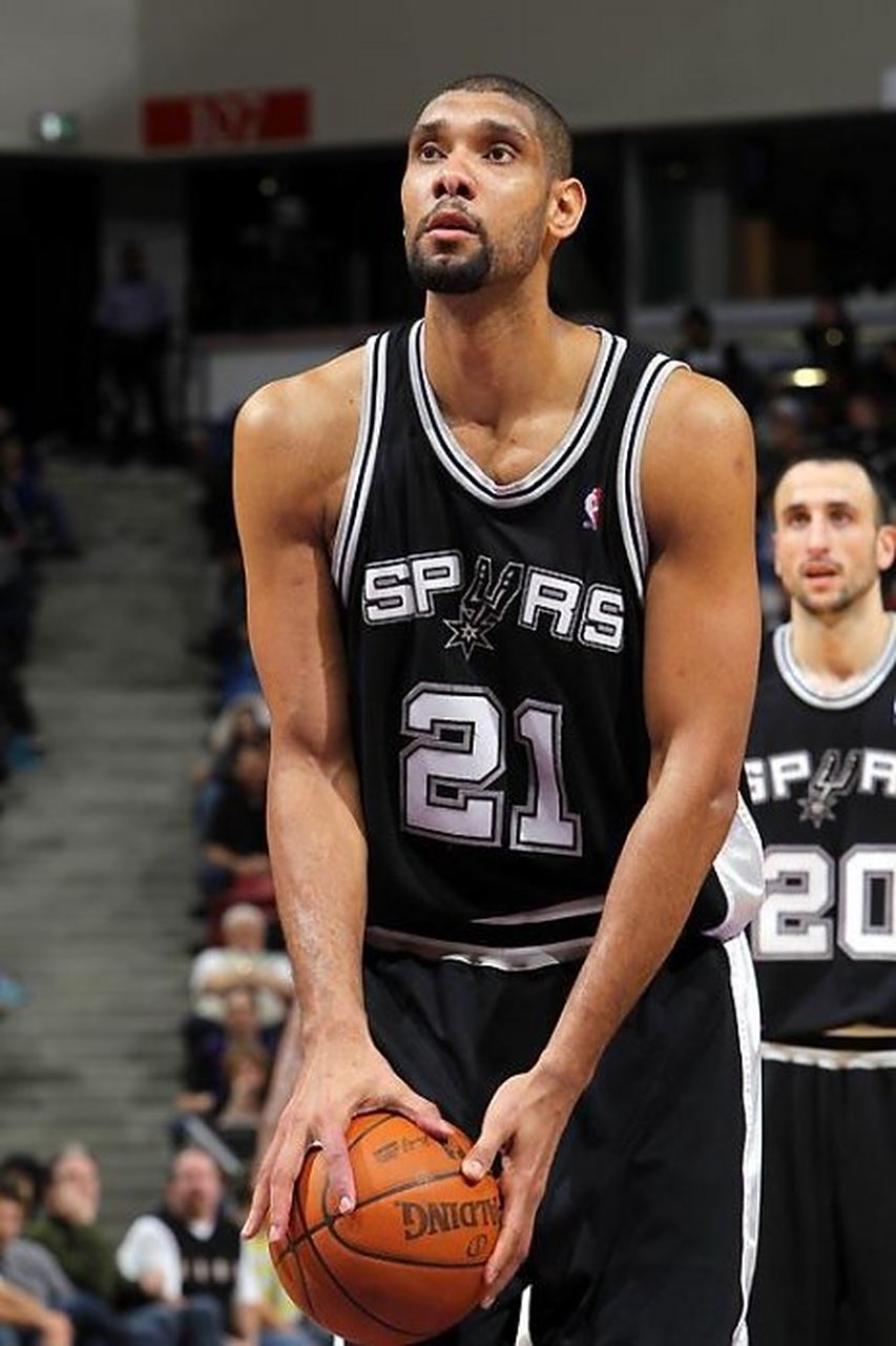 米体：米兰双雄每年各自能从新球场获得1.8亿欧的收益（米体：新球场将为米兰双雄各带来每年1.8亿欧元收入）