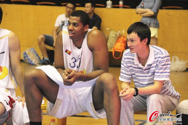 意甲裁判负责人罗基：VAR确实误判太多了，但它不应取代裁判（意甲裁判主管罗基：VAR错判不少，但不能取代裁判）